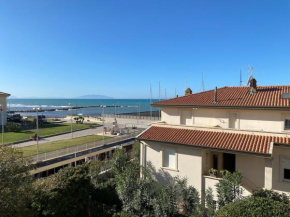 SAGGI - 3 posti letto sul mare con posto auto